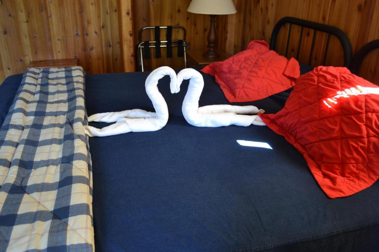 Zachar Bay Lodge Кодиак Екстериор снимка